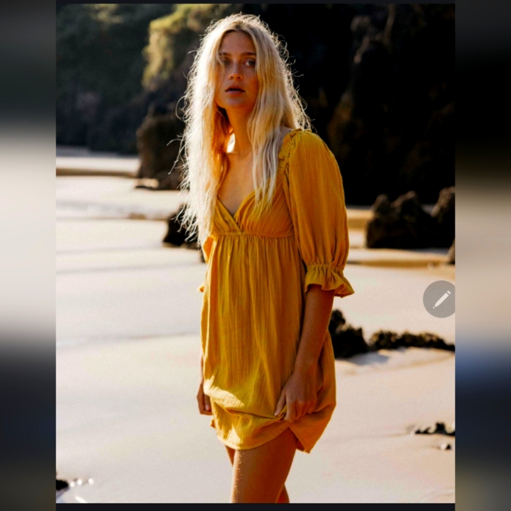 Billabong Babydoll Dress NWOT